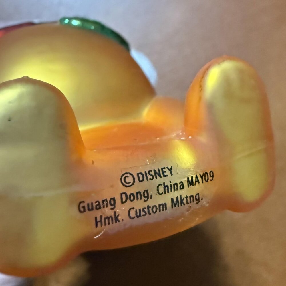Disney Winnie The Pooh Santa Christmas Ornament Glass Gold Bear 2009 Hallmark - Picture 3 of 7